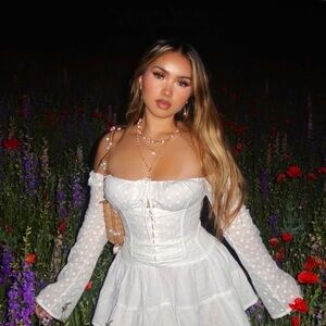 White Fox Keep Going Up Long Sleeve Bustier Off White Top